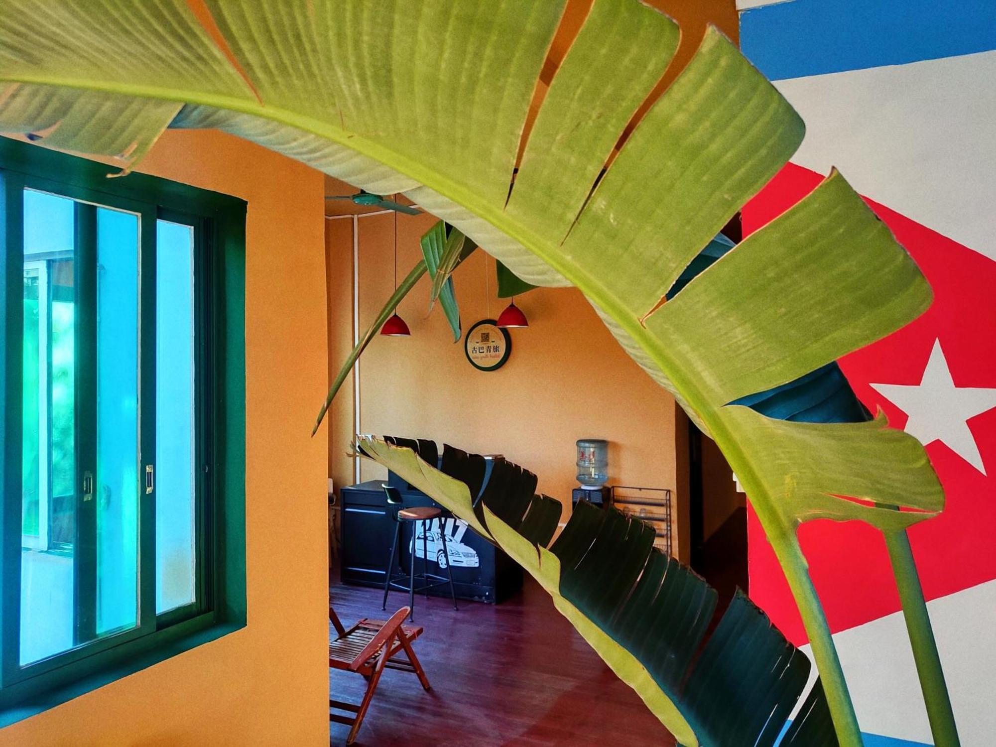 Foshan Cuba Youth Hostel Buitenkant foto